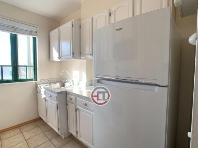 Photo - 1595 Unionport Rd Unit 5