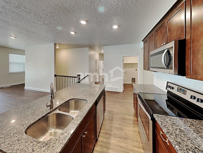 2985 East North Village Drive