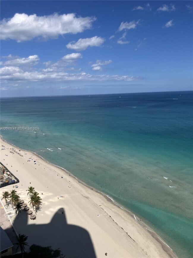 Photo - 18201 Collins Ave Unit 3708