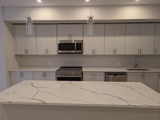 Photo - 812 Star Private