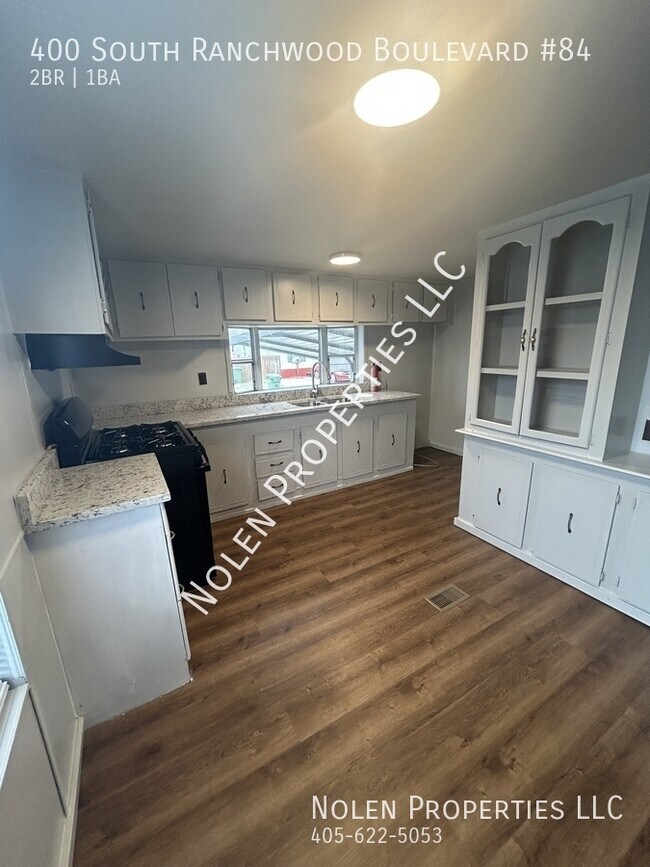 Photo - 400 S Ranchwood Blvd