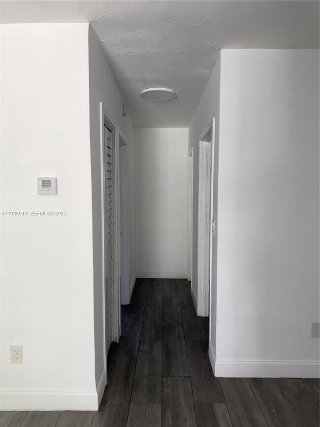 Photo - 1895 Venice Park Dr Unit A12