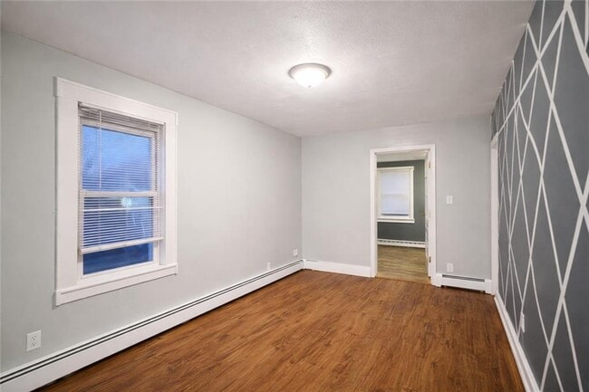 Photo - 39 Roland St Unit 2