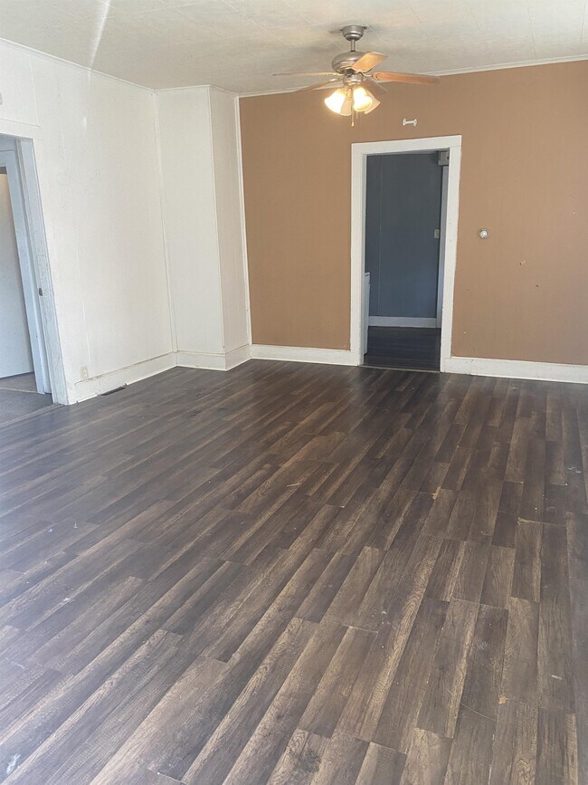 Photo - 1317 S 28th St