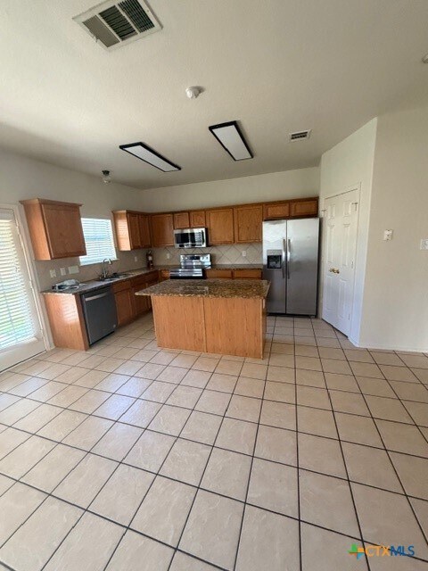 Photo - 225 Memory Ln