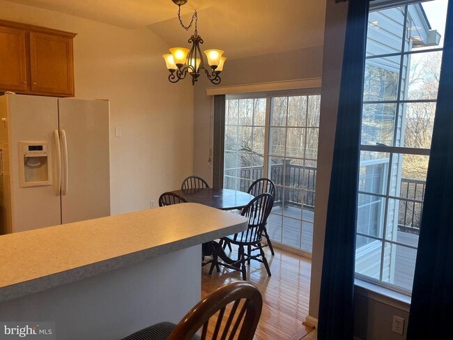 Photo - 233 Birchwood Dr