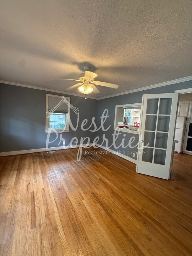 Photo - 333 Guilford St