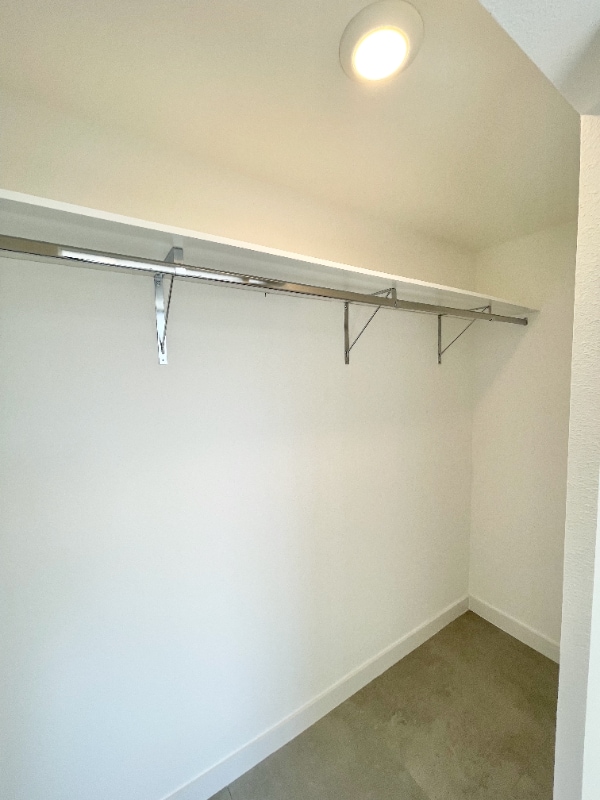 Photo - 1940 Van Buren St Unidad 701