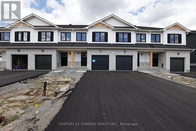 Photo - 91 Staples Blvd