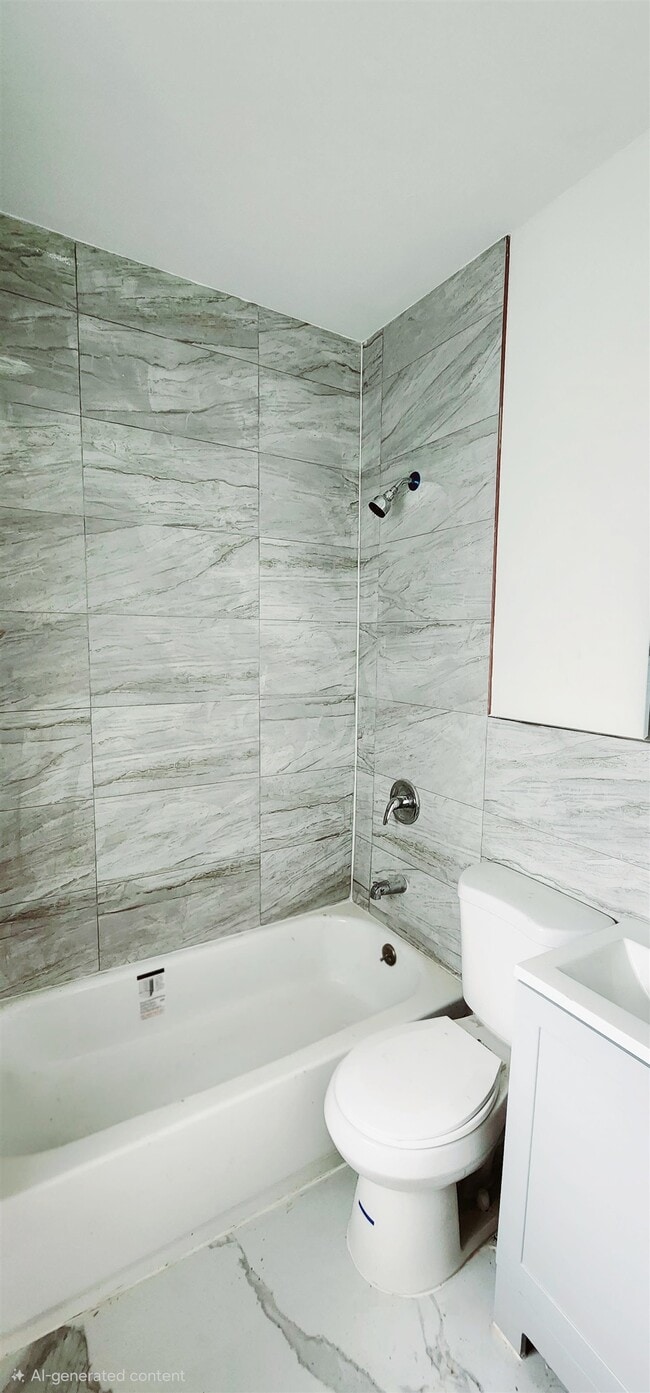 Photo - 133 E Broad St Unit 4