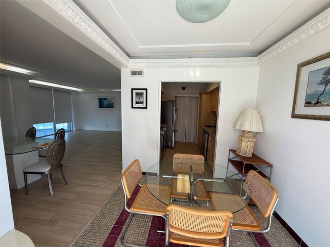 Photo - 19707 Turnberry Way