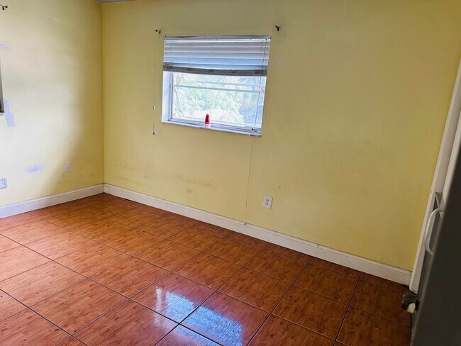 3893 Allison Ct