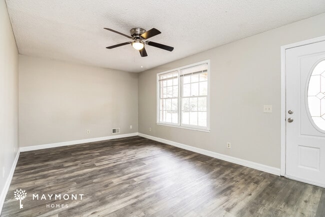 Photo - 301 Maid Stone Rd