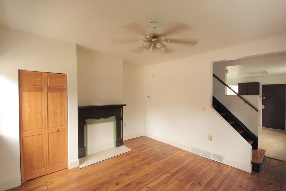 Photo - 718 West St (Pittsburgh, PA)