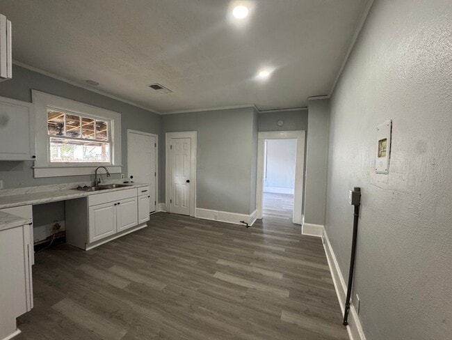 Photo - Cute newly renovated