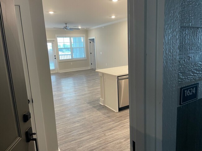 395 S Crow Creek Dr NW Unit 1624