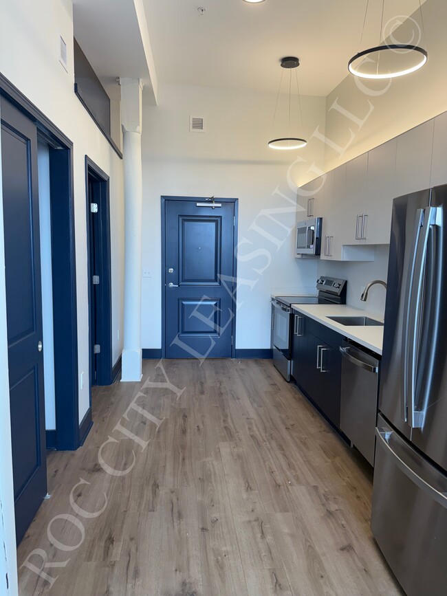 Photo - 151 St Paul St Unit 05 Series