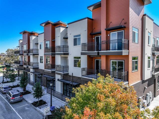 Photo - 3522 Main St Unidad 212