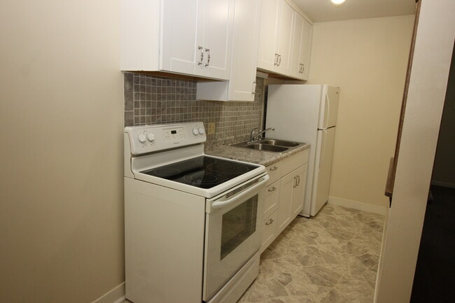 Photo - 144 S 29th St Unit #2