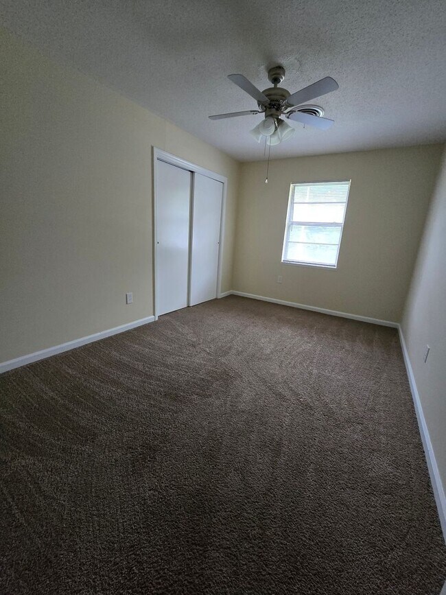 Photo - 1713-1715 Stanford Dr Unit 1715 Stanford