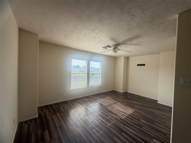 Photo - 21219 Grand Linden Ct