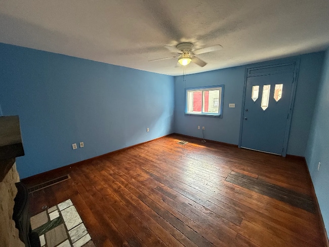 Photo - 1307 Bingham St