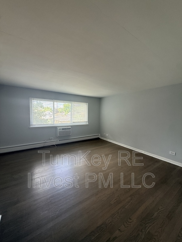Photo - 1941 16th Ave