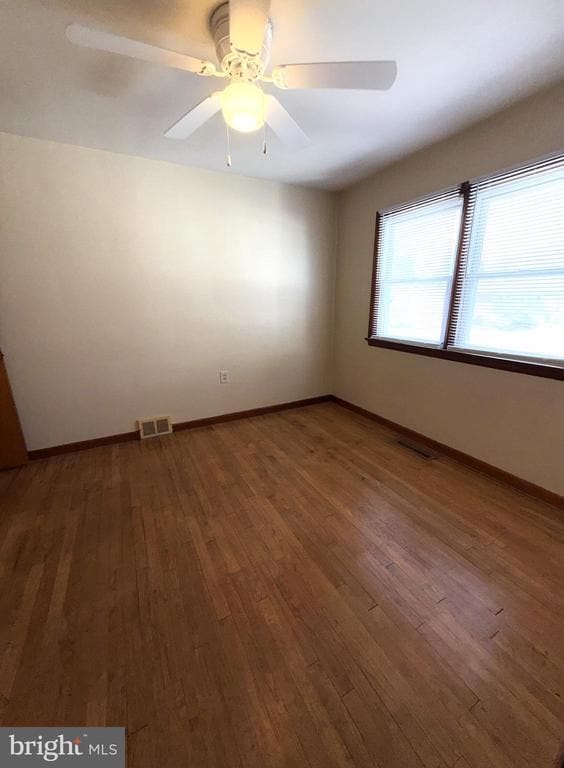 Photo - 309 Cheryl Ave