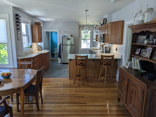 Photo - 90 Glenwood Rd Unit Apt 2