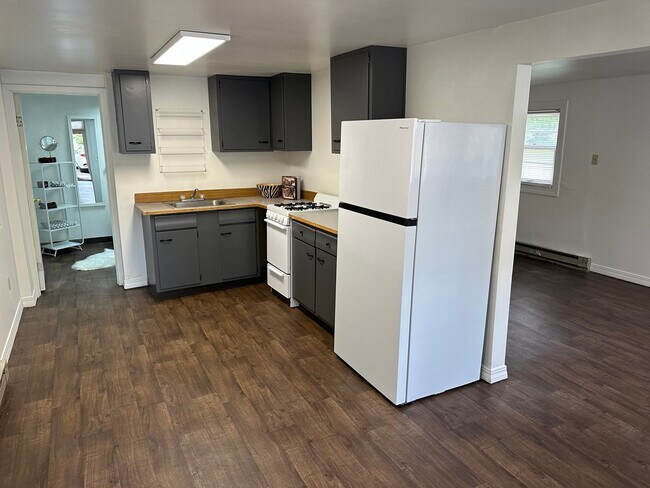 1022 N 25th St Unit 3
