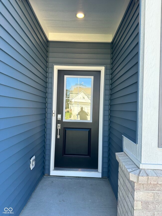 Photo - 8560 Tripp Rd