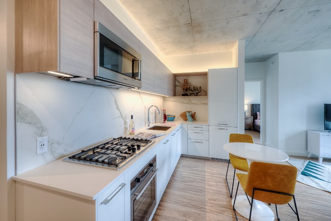 Photo - 149 N Desplaines St Unit 1111