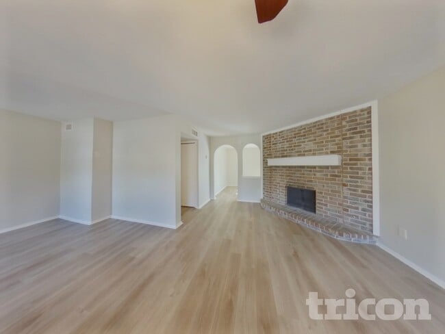 Photo - 5612 Cherilee Ln