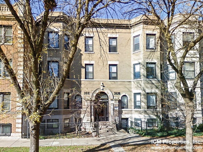 Photo - 3740 N Sheffield Ave Unit 3818