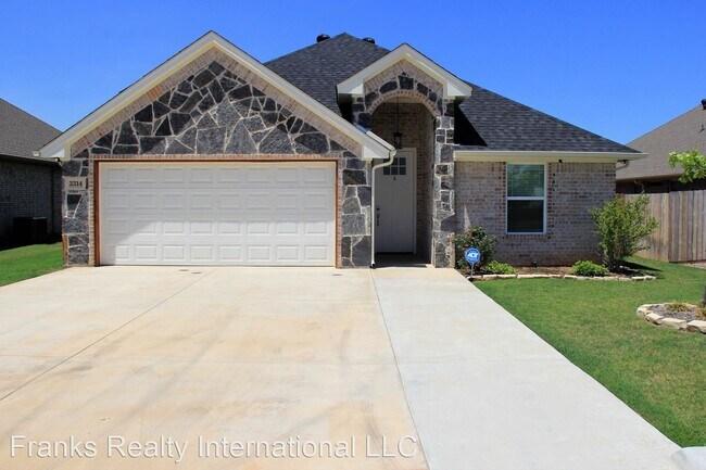 4 br, 2 bath House - 3314 White Horse Drive - 4 br, 2 bath House - 3314 White Horse Drive