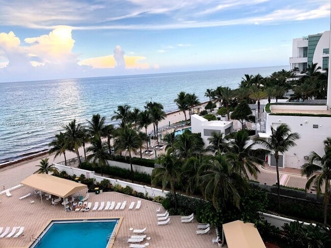 Building Photo - 3505 S Ocean Dr Unit 704