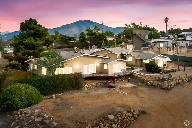 Building Photo - 9497 Montemar Dr Unit Main House 9497 Montemar