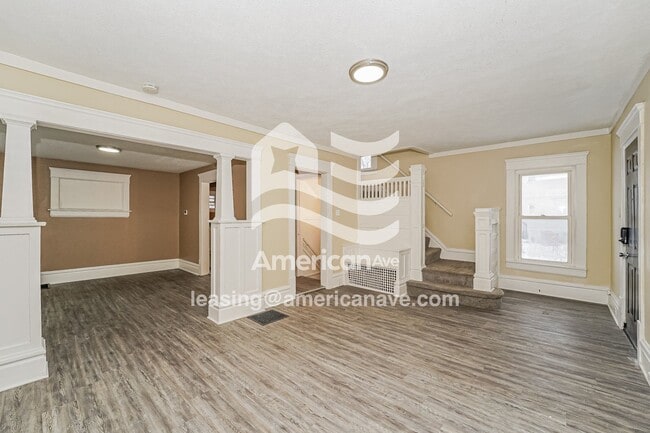 Photo - 1494 Preston Ave