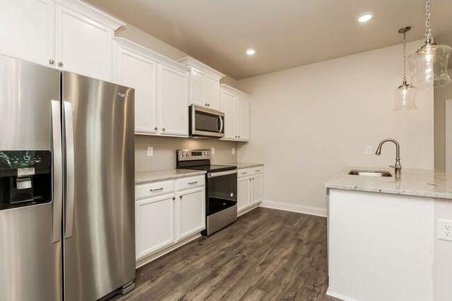 Photo - 2432 Elmcroft Ave