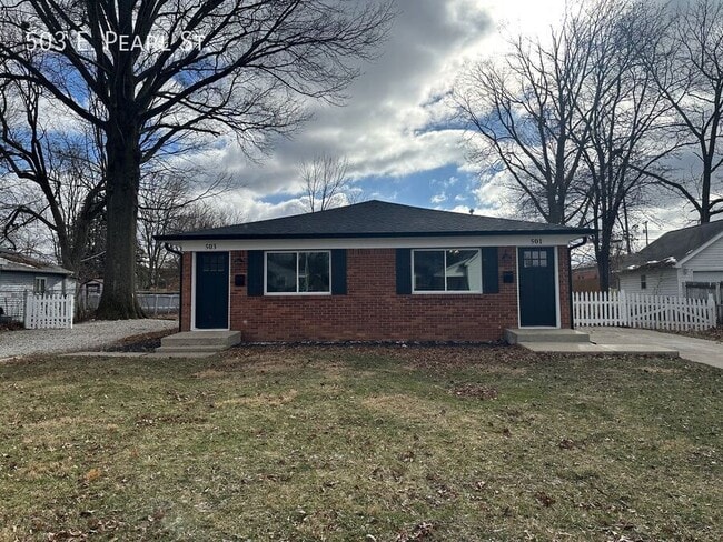 Building Photo - 503 E Pearl St