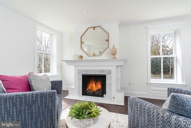 Photo - 2715 N St NW