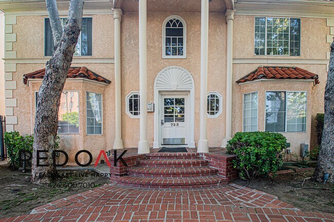 Photo - 723 S Mansfield-208 Unit 208
