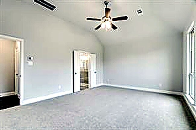 Photo - 2212 Long Park Ave