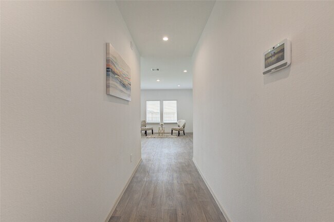 Photo - 1806 Laguna Wy