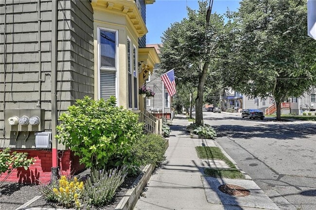 Photo - 35 Hammond St Unit 2