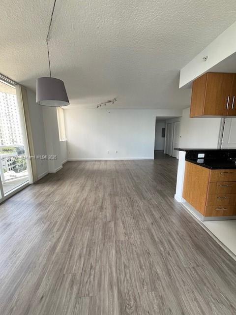 Photo - 601 NE 23rd St Unidad 1003