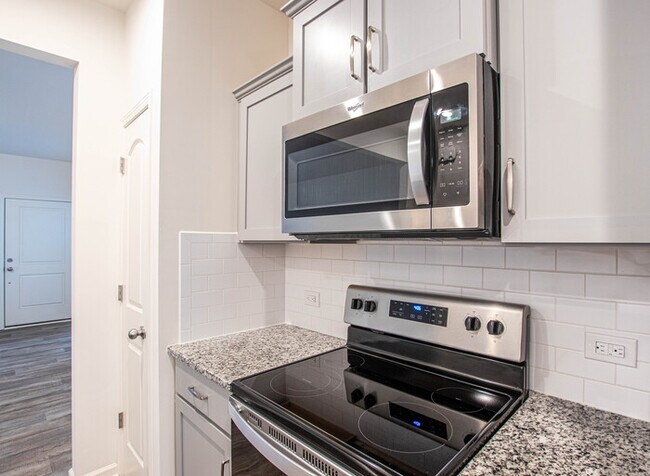 Photo - 2 Bedroom Townhome - HWY 601 AVAILABLE APRIL 2026