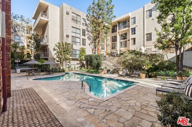 Photo - 1440 Veteran Ave Unit 557