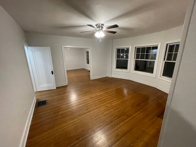 Unit 1 - 1646 Lucia Ave Unit apt 4