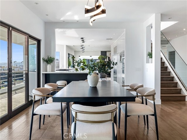 Photo - 2287 Sunset Plaza Dr